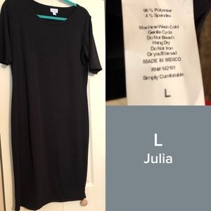 Large black Julia